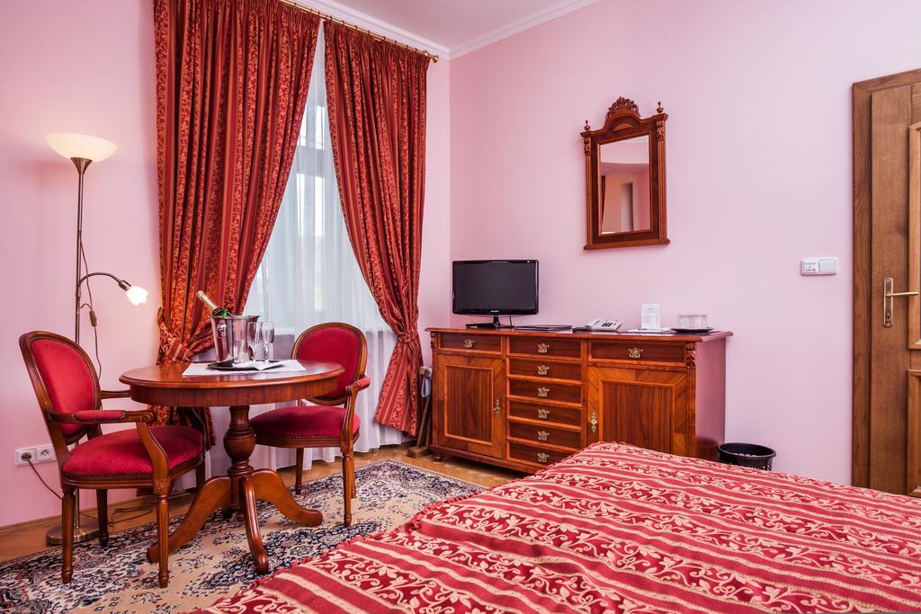 Hotel Jelinkova Vila Velké Meziříčí Cameră foto